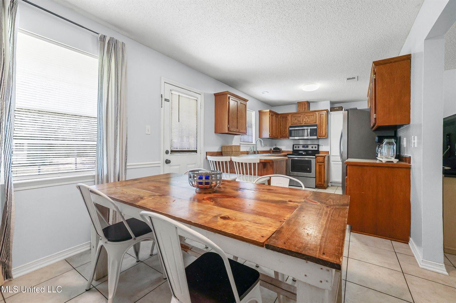 19627 West Wortham Road, Saucier, MS 39574