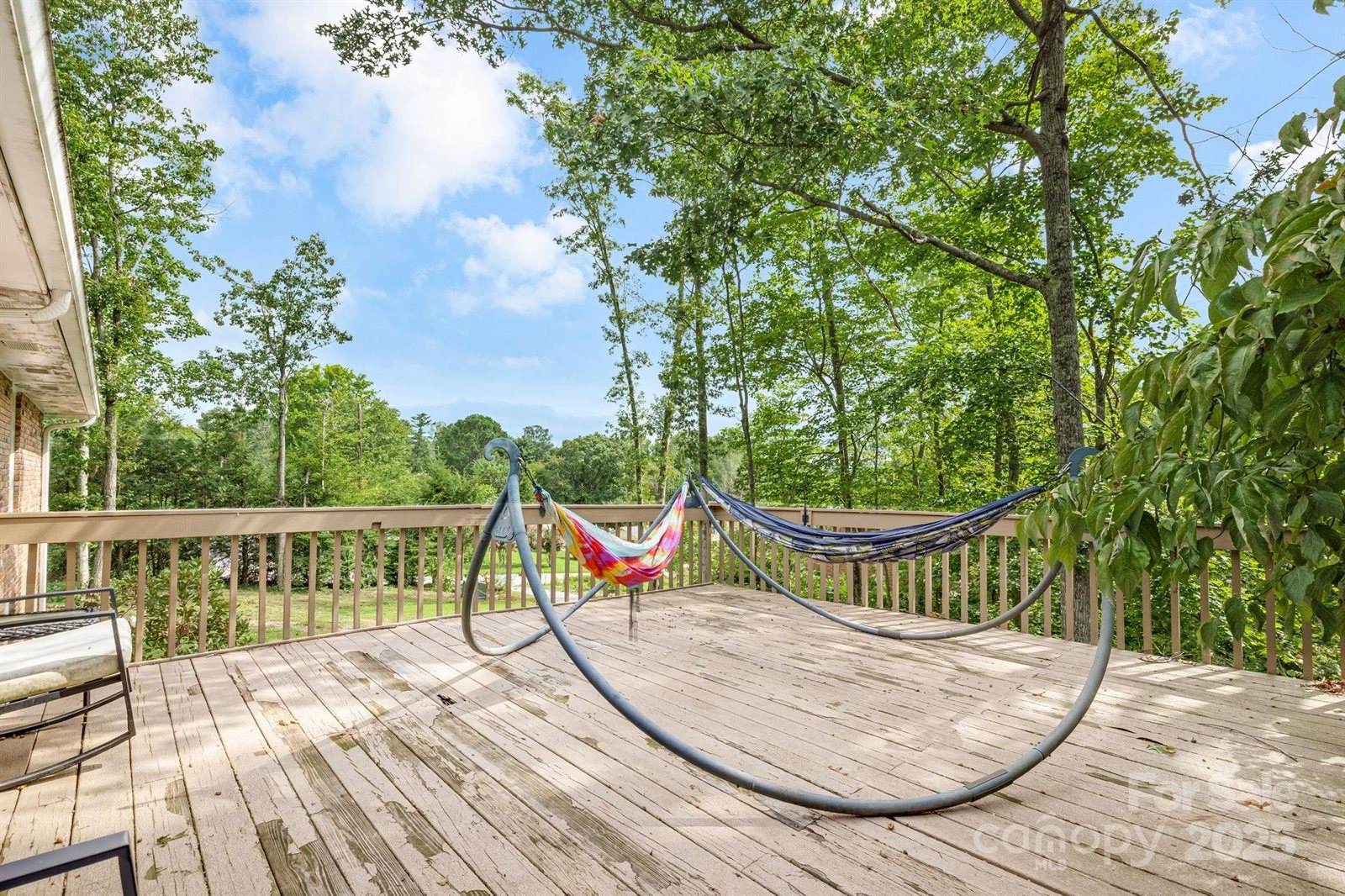 1 Glen Cove Road, Arden, NC 28704