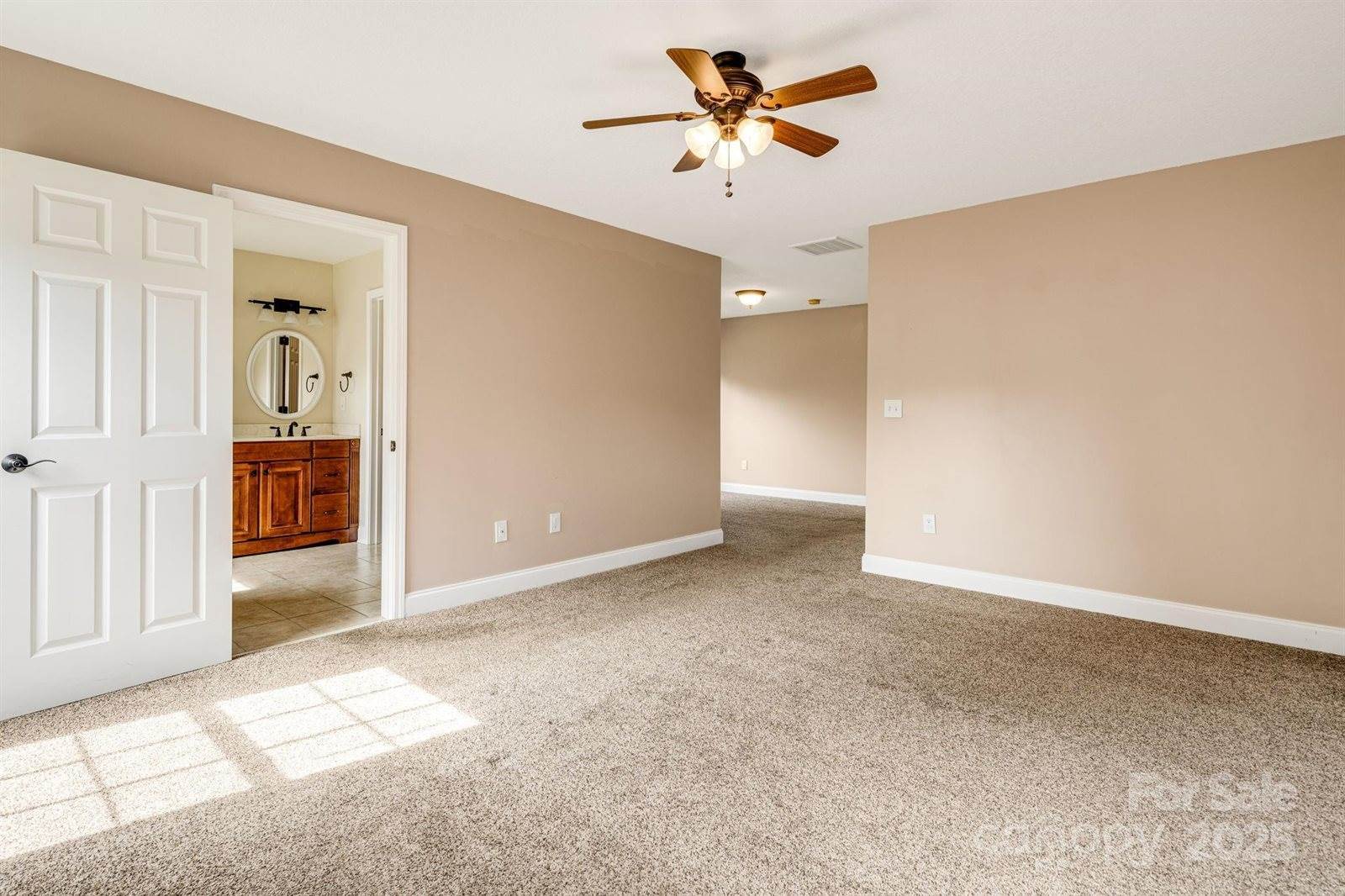 368 Bailey Mountain Road, Mars Hill, NC 28754