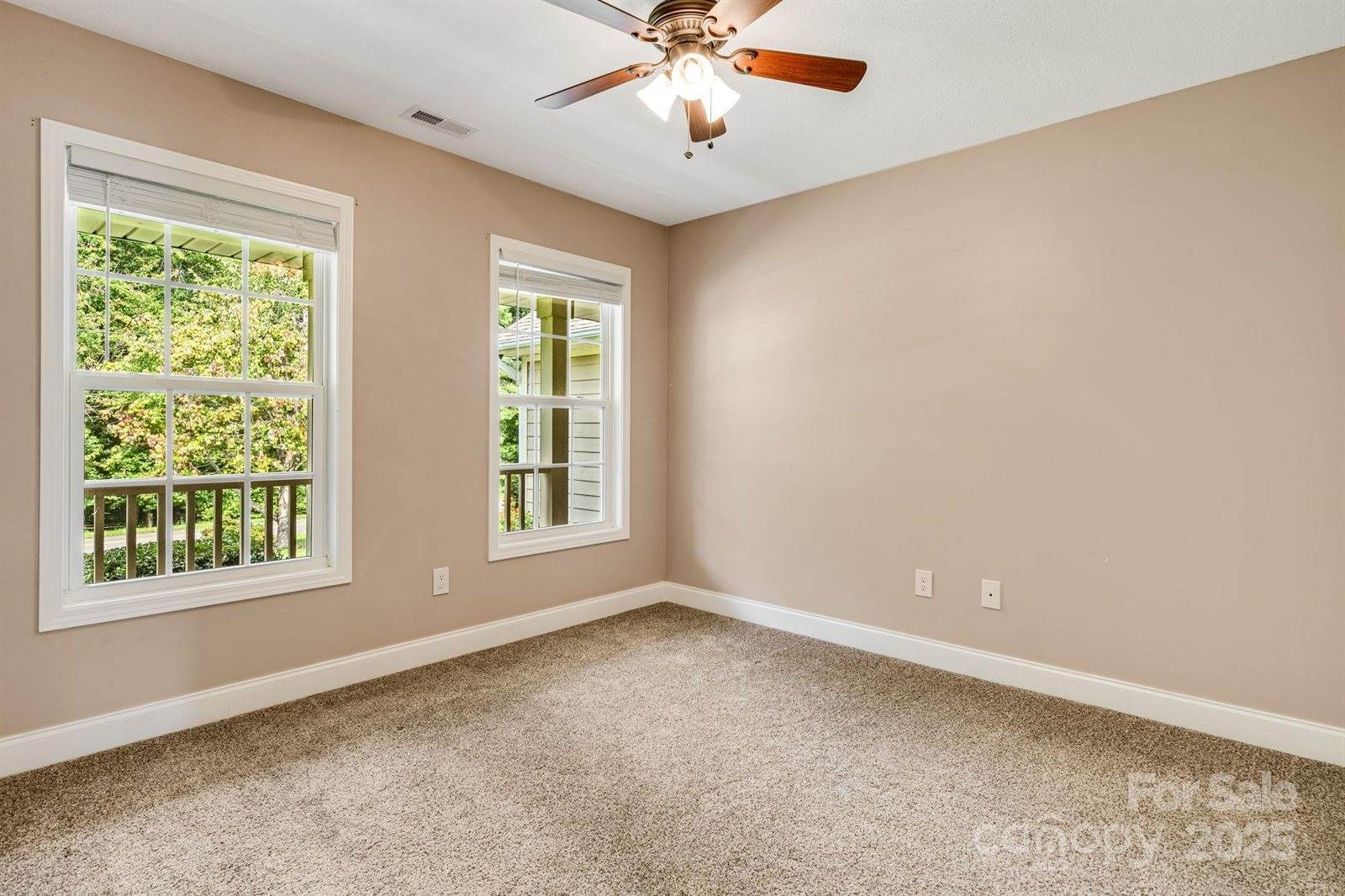 368 Bailey Mountain Road, Mars Hill, NC 28754