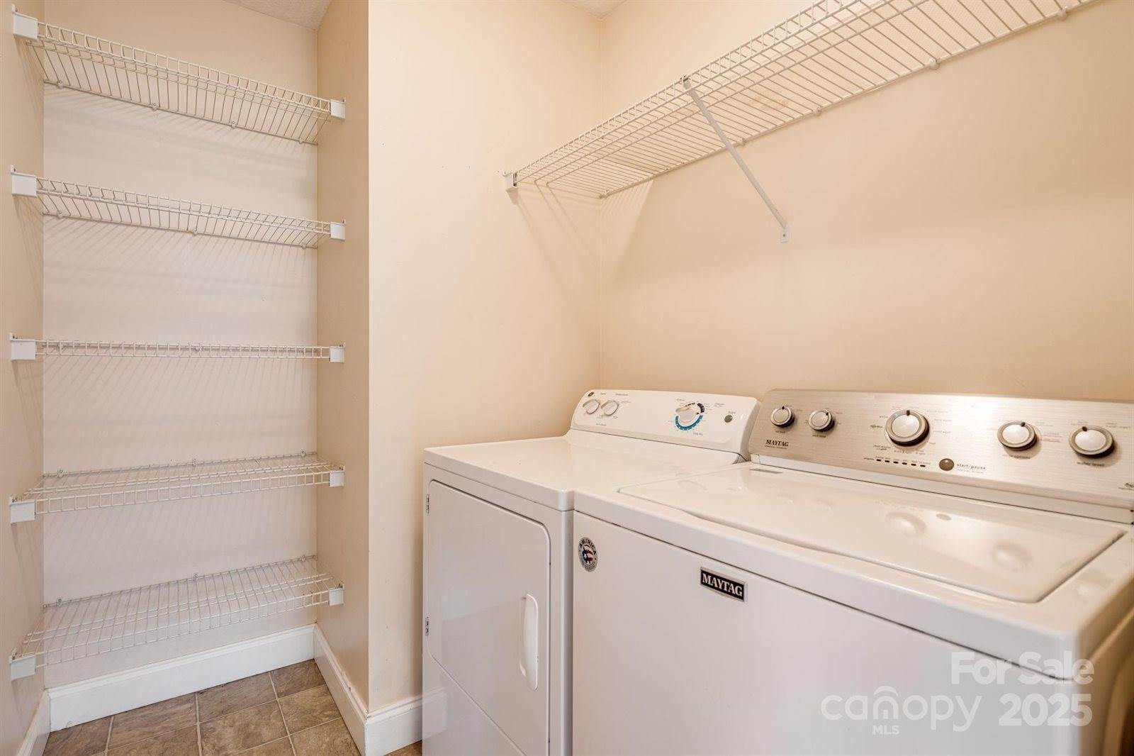 368 Bailey Mountain Road, Mars Hill, NC 28754