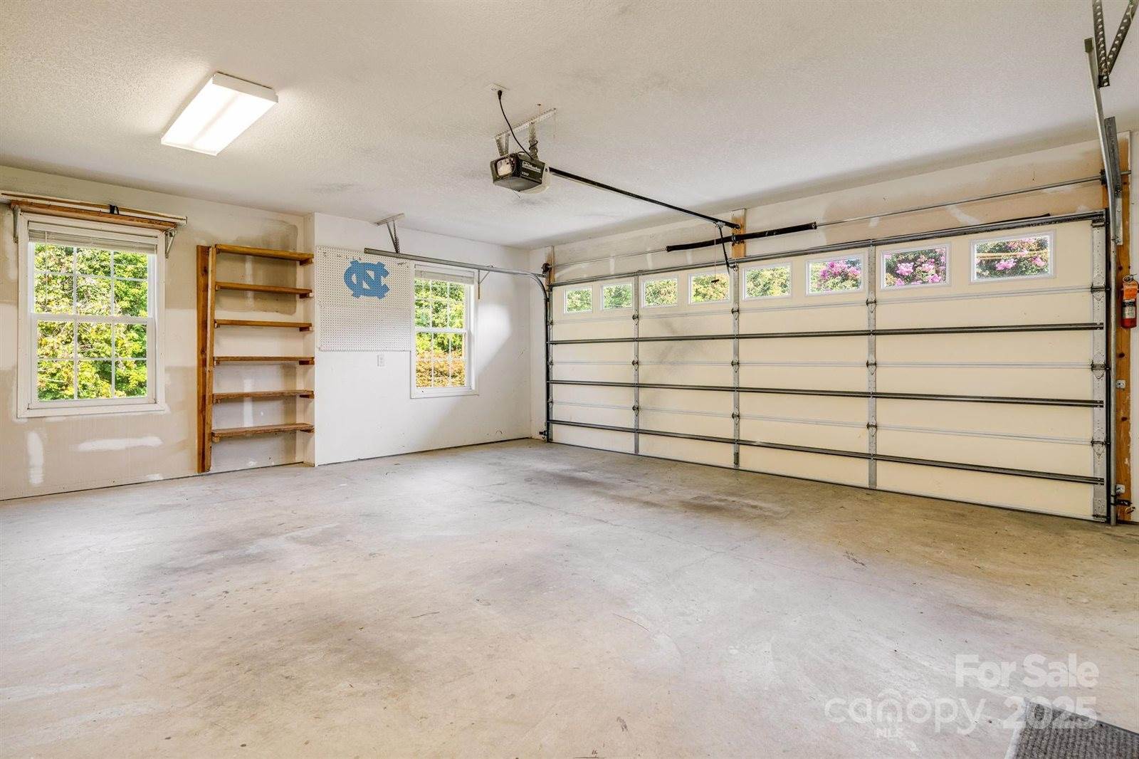 368 Bailey Mountain Road, Mars Hill, NC 28754