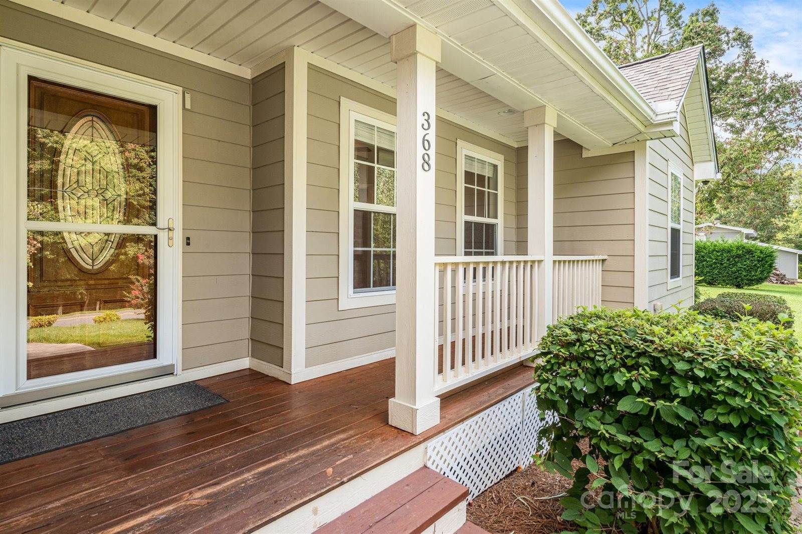 368 Bailey Mountain Road, Mars Hill, NC 28754