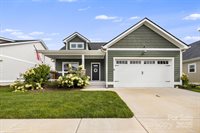 243 Leyland Circle, Hendersonville, NC 28792