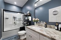 243 Leyland Circle, Hendersonville, NC 28792