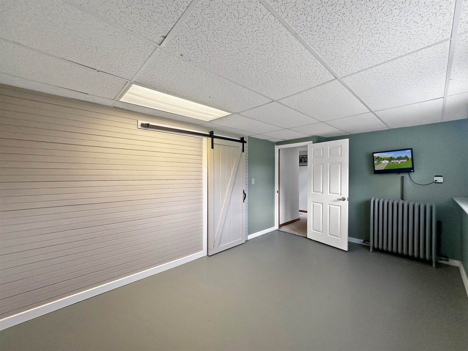 68 Fords Lane, Mapleton, ME 04757