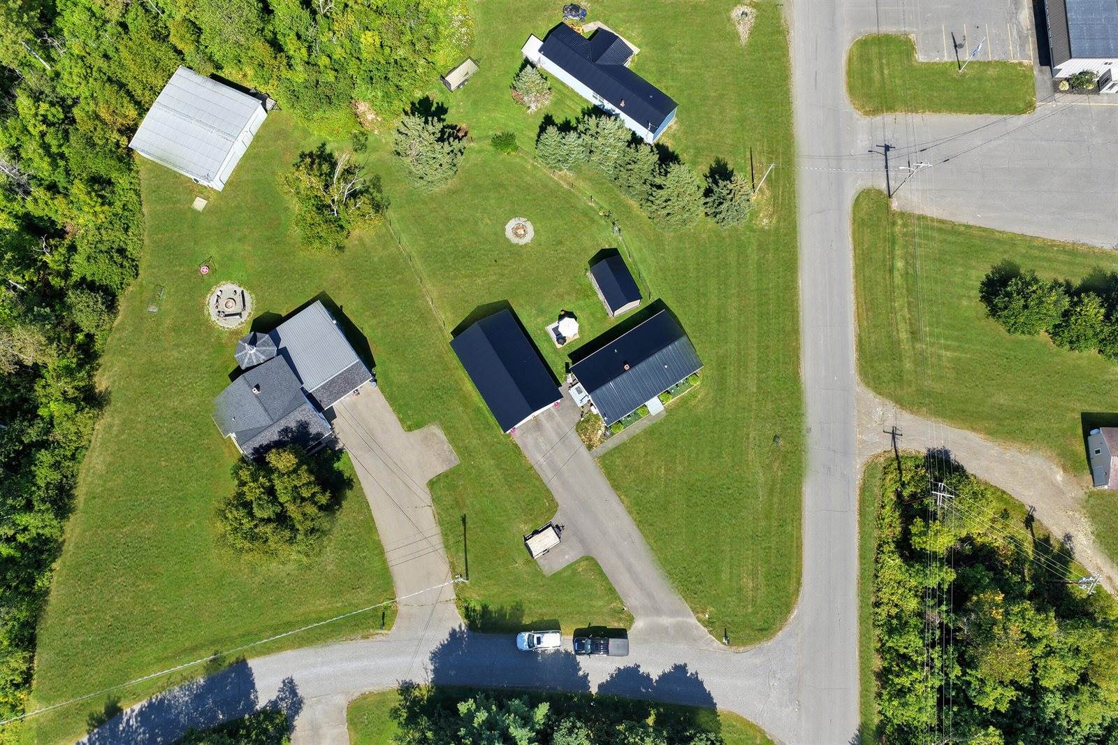 68 Fords Lane, Mapleton, ME 04757