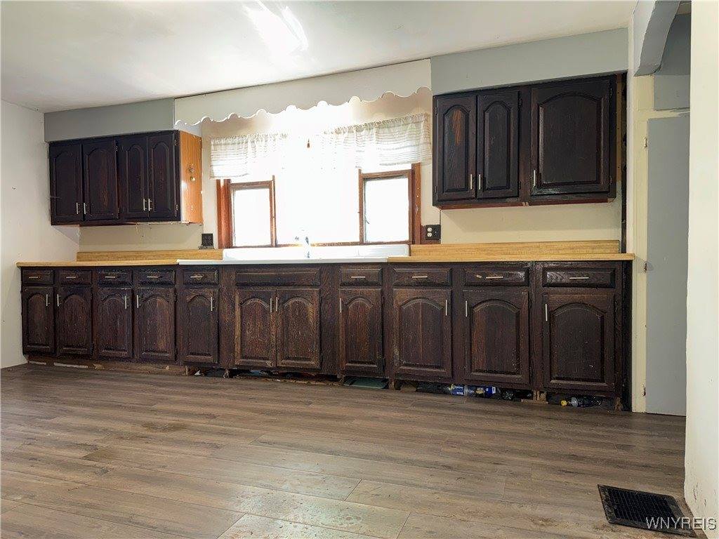 1009 Clinton Street Rd Road, Bennington, NY 14011