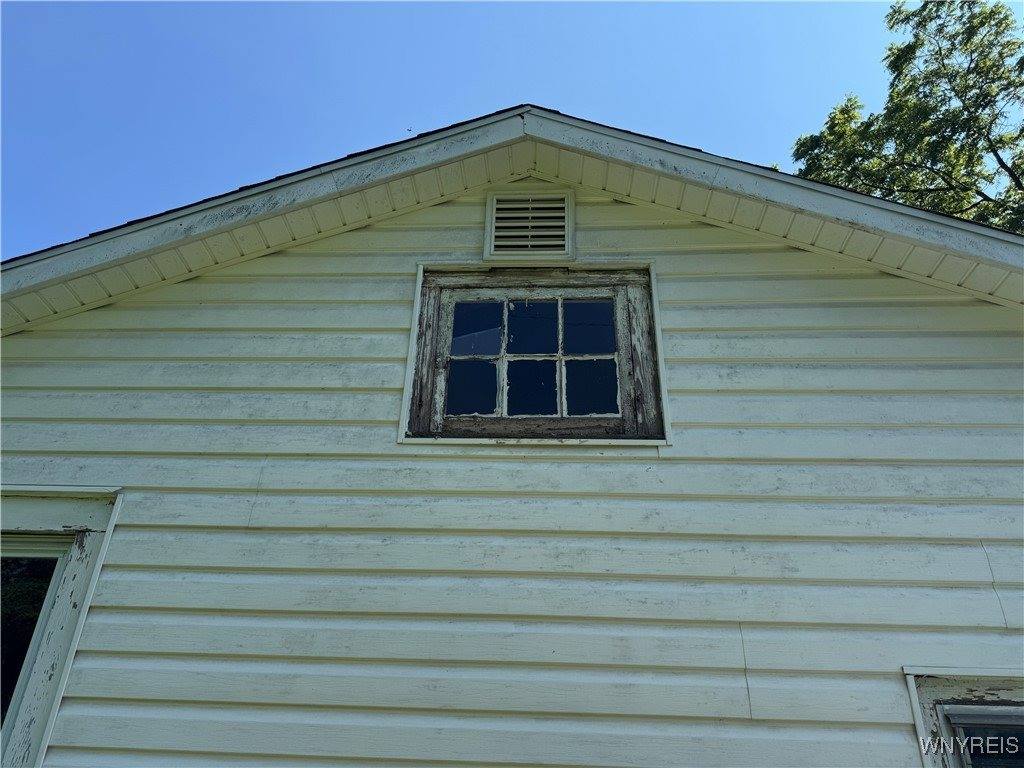 1009 Clinton Street Rd Road, Bennington, NY 14011