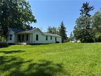 1009 Clinton Street Rd Road, Bennington, NY 14011