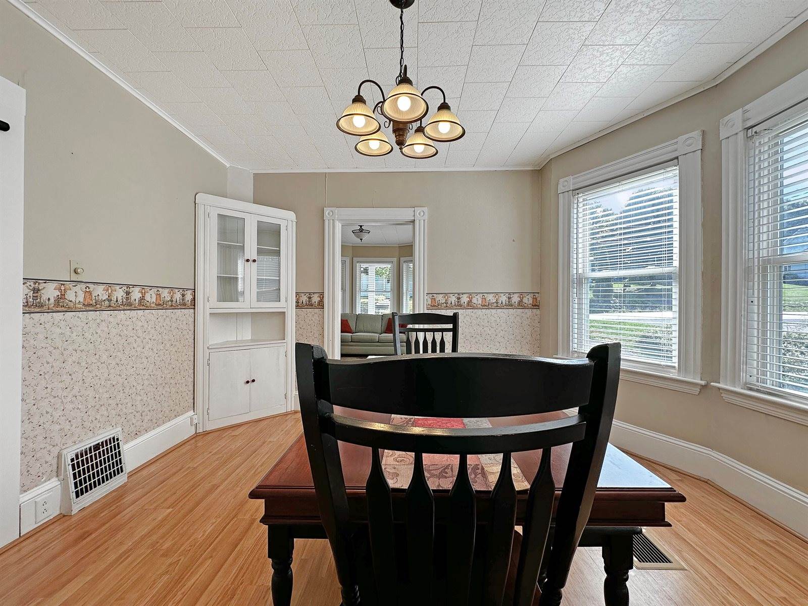 28 Dudley Street, Presque Isle, ME 04769