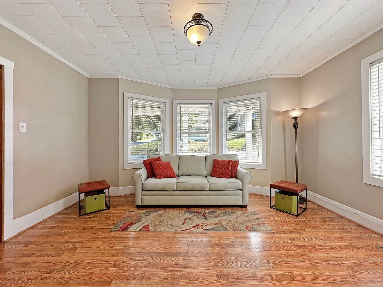 28 Dudley Street, Presque Isle, ME 04769