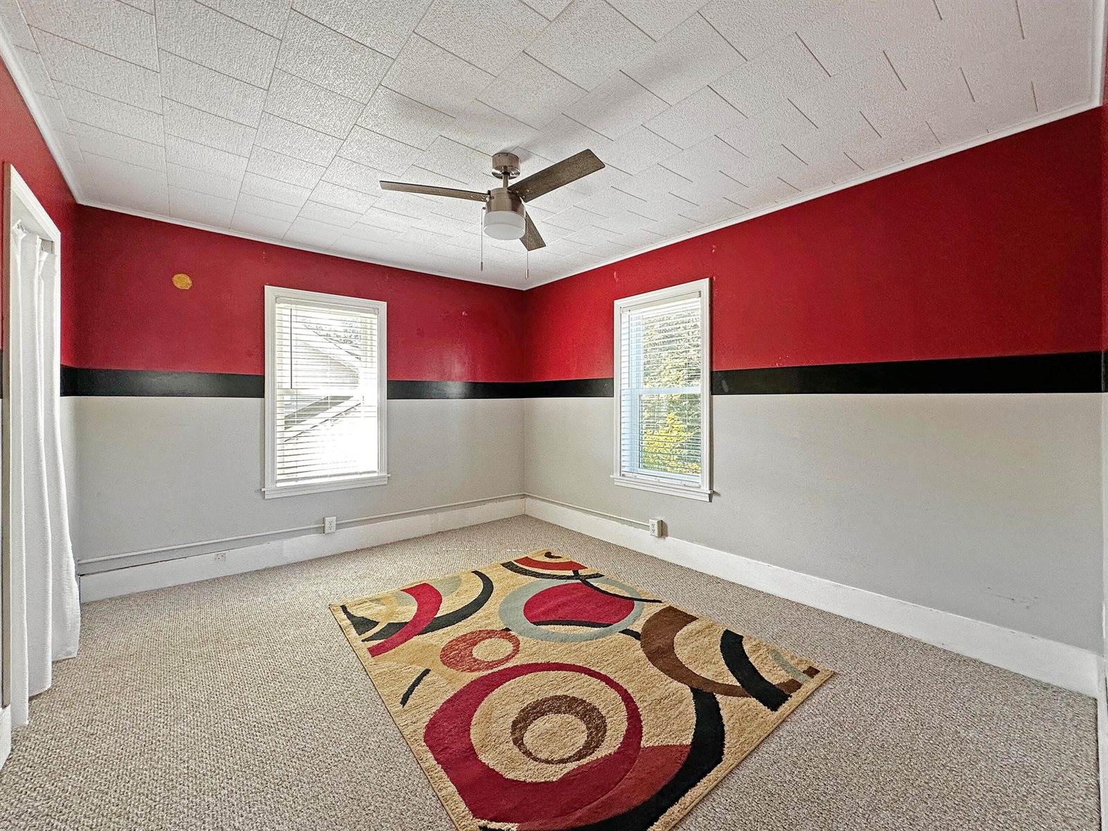 28 Dudley Street, Presque Isle, ME 04769