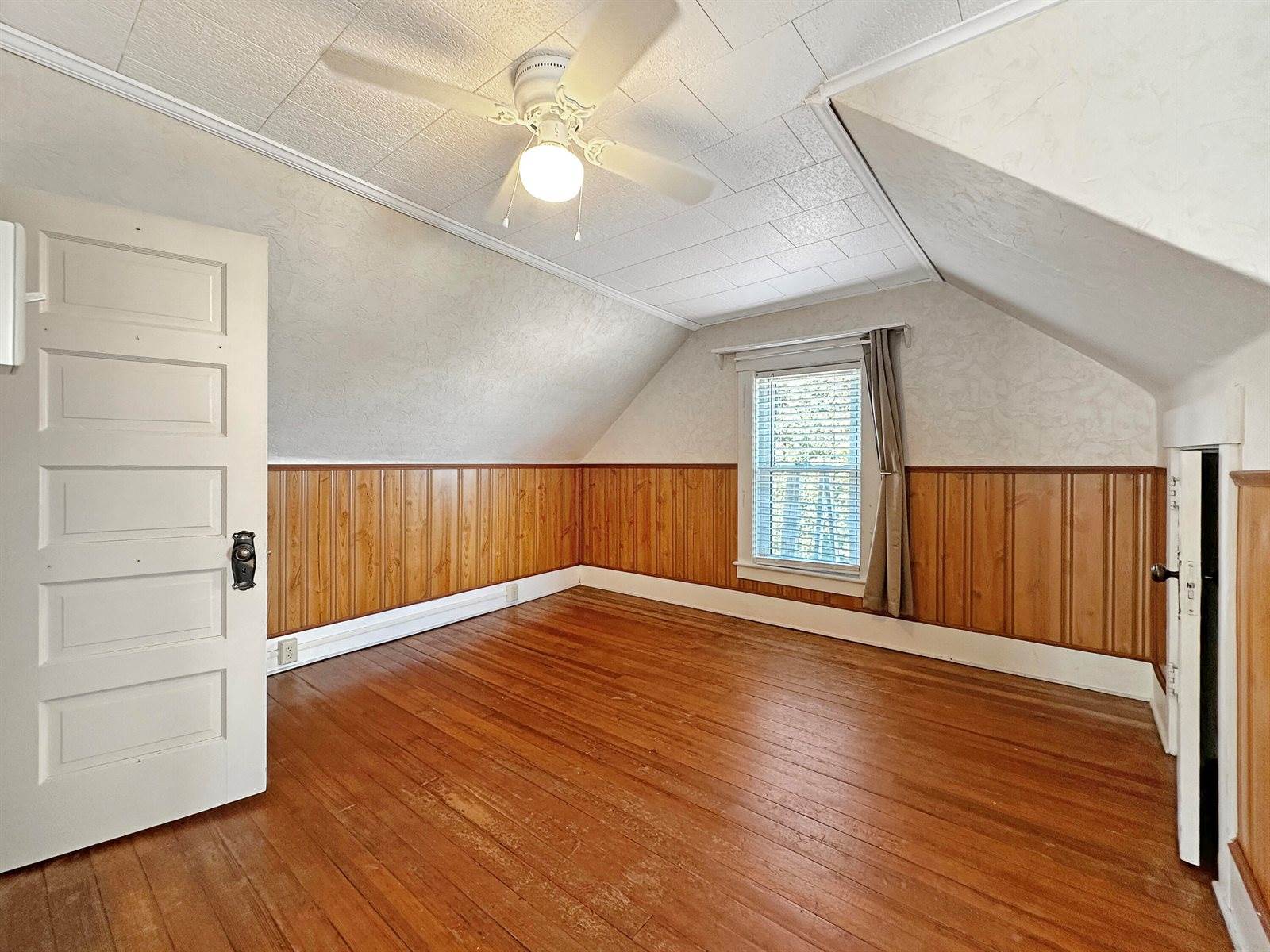 28 Dudley Street, Presque Isle, ME 04769