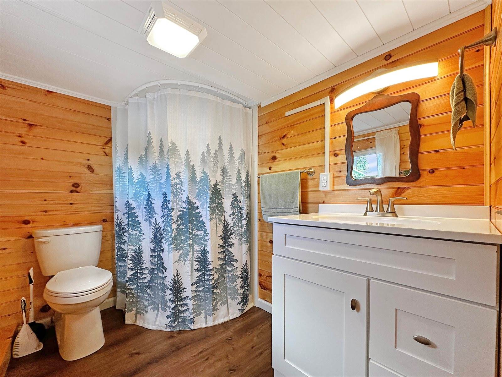 28 Dudley Street, Presque Isle, ME 04769