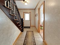 28 Dudley Street, Presque Isle, ME 04769