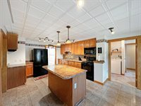 28 Dudley Street, Presque Isle, ME 04769