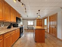 28 Dudley Street, Presque Isle, ME 04769