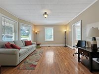 28 Dudley Street, Presque Isle, ME 04769