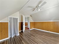 28 Dudley Street, Presque Isle, ME 04769