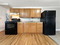 28 Dudley Street, Presque Isle, ME 04769