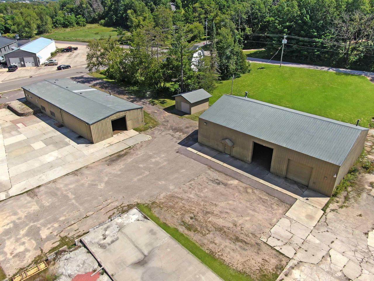 211 & 215 E Madison Street, Hillsboro, WI 54634