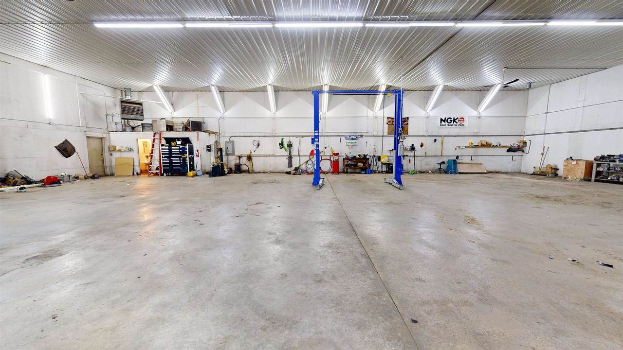 211 & 215 E Madison Street, Hillsboro, WI 54634