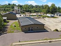 211 & 215 E Madison Street, Hillsboro, WI 54634