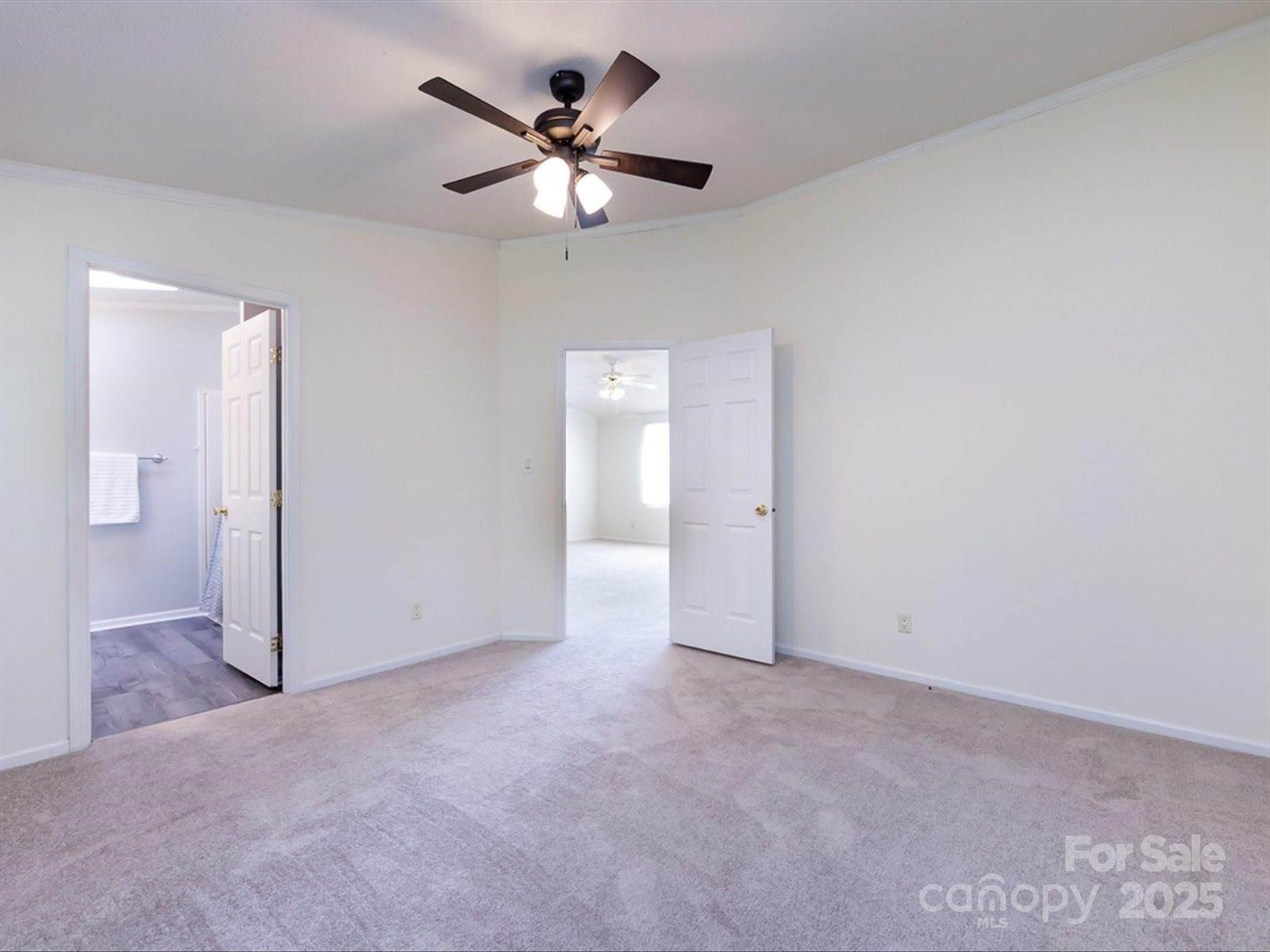 8220 Starnes Randall Road, Charlotte, NC 28215