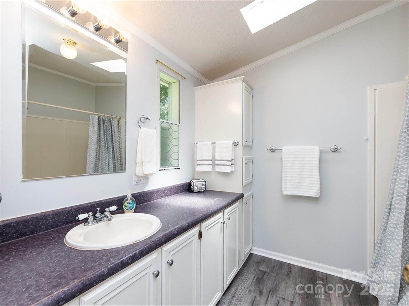 8220 Starnes Randall Road, Charlotte, NC 28215