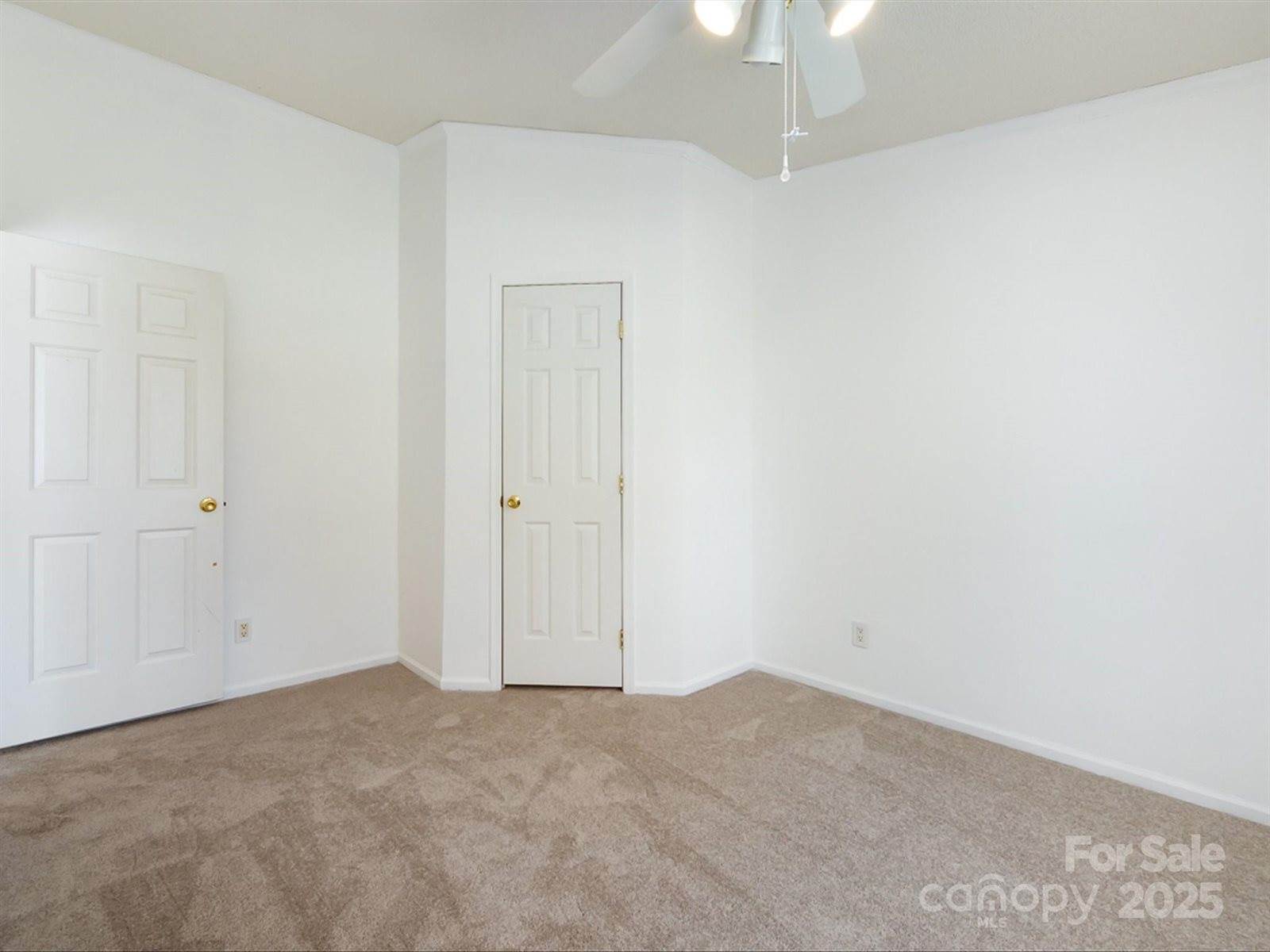 8220 Starnes Randall Road, Charlotte, NC 28215