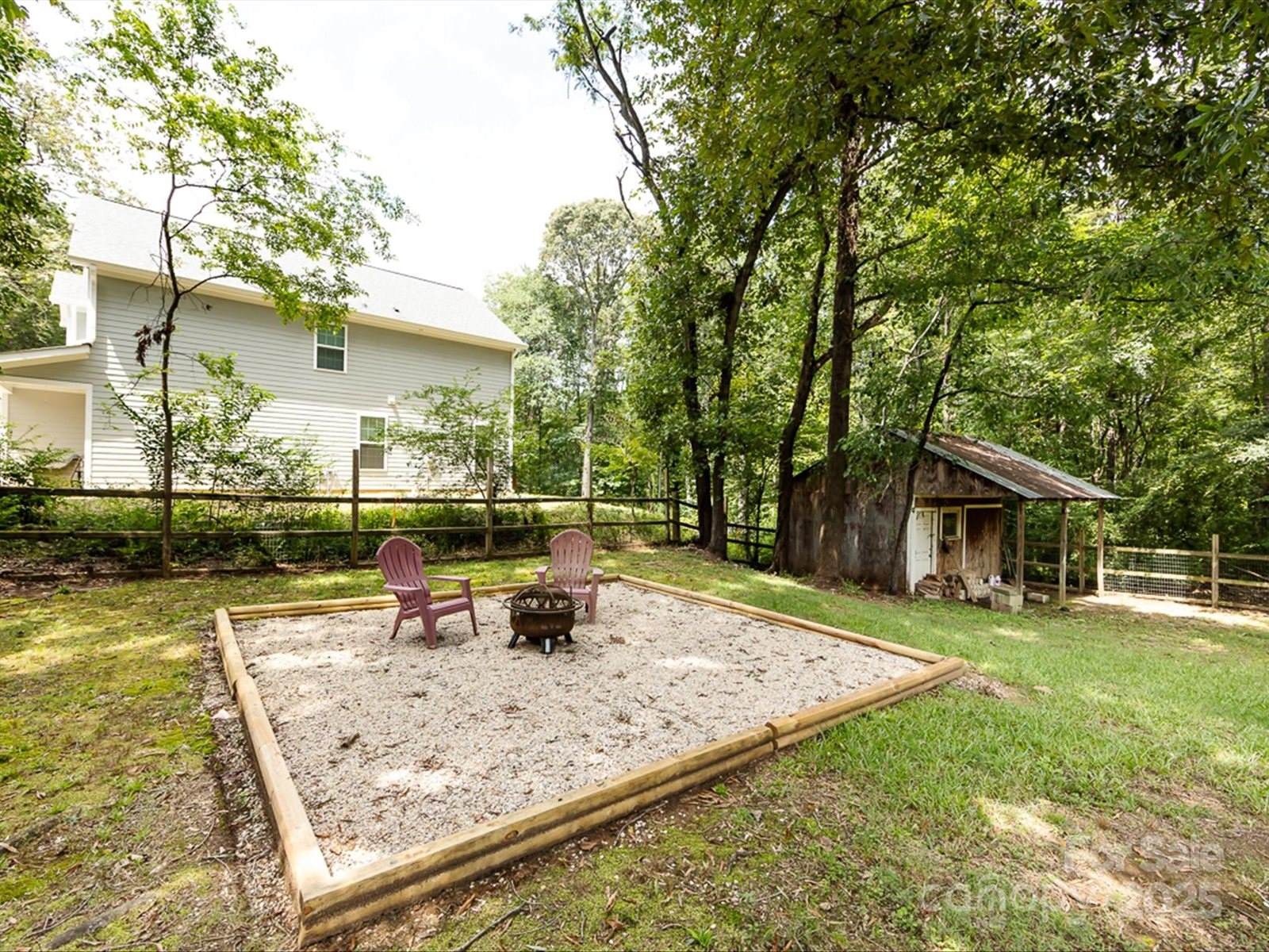 8220 Starnes Randall Road, Charlotte, NC 28215