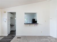 8220 Starnes Randall Road, Charlotte, NC 28215