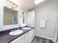 8220 Starnes Randall Road, Charlotte, NC 28215