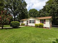 8220 Starnes Randall Road, Charlotte, NC 28215