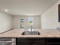 144 Baker Dr, Luray, VA 22835