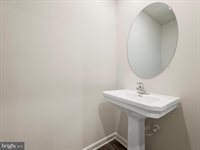 144 Baker Dr, Luray, VA 22835