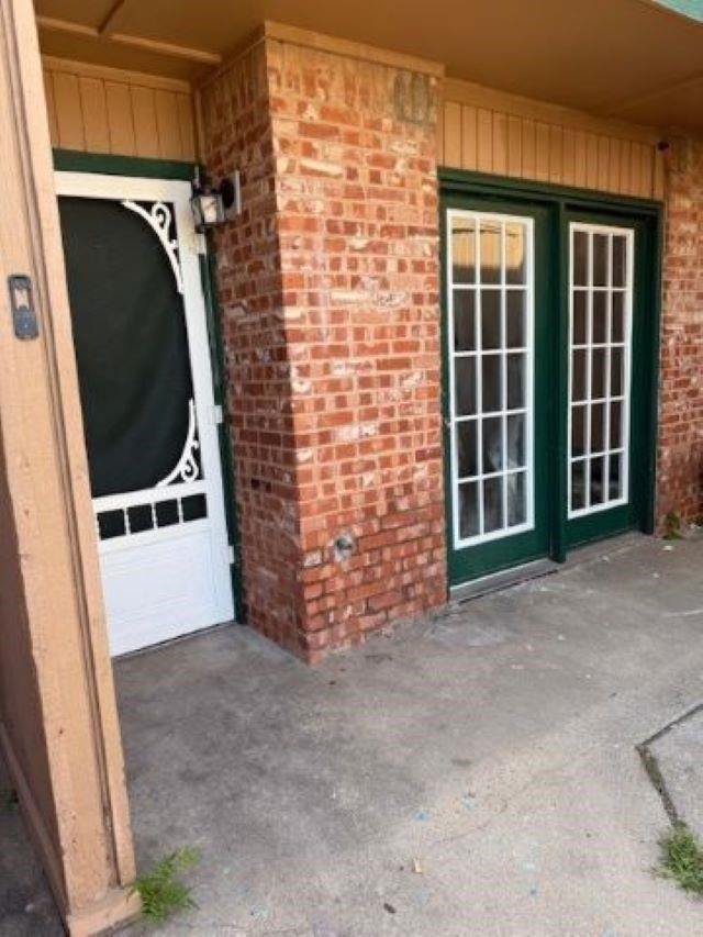 6929 SW Hampshire Cir, Lawton, OK 73505