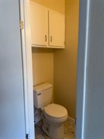 6929 SW Hampshire Cir, Lawton, OK 73505