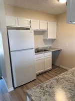 6929 SW Hampshire Cir, Lawton, OK 73505