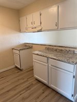 6929 SW Hampshire Cir, Lawton, OK 73505