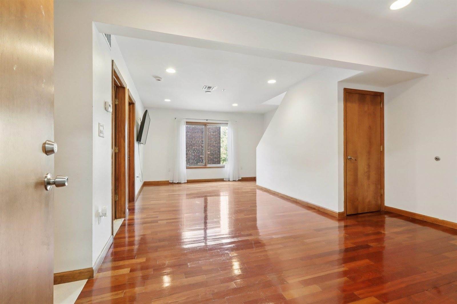 112 63RD St, West New York, NJ 07093