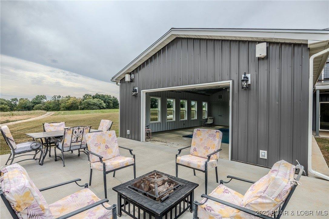 367 Hwy MM, Eldon, MO 65026