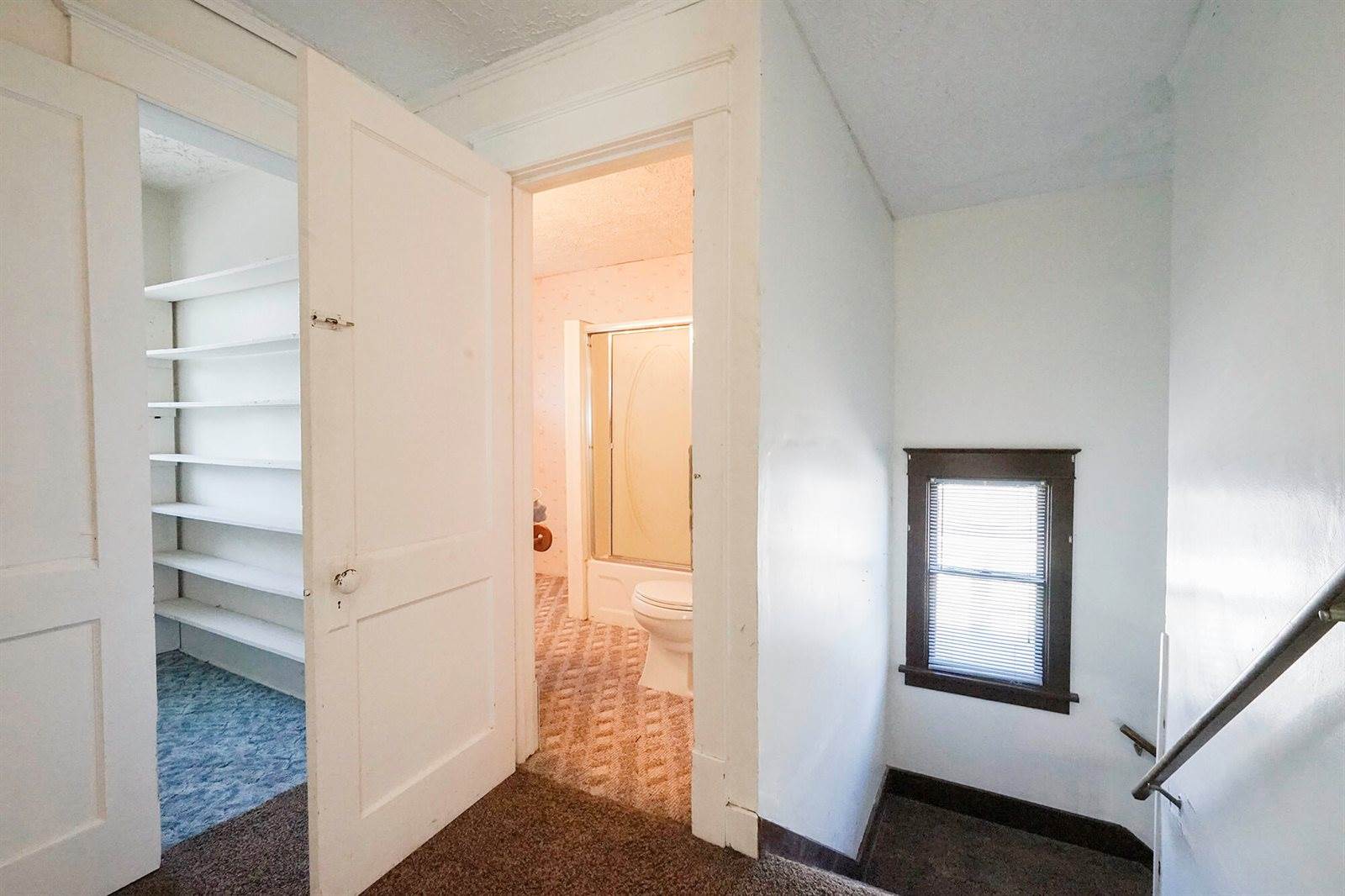 3419 Avenue B, Council Bluffs, IA 51501