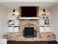 14911 Jefferson Circle, Omaha, NE 68137