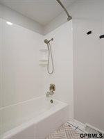 14911 Jefferson Circle, Omaha, NE 68137