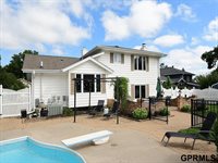 14911 Jefferson Circle, Omaha, NE 68137