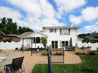 14911 Jefferson Circle, Omaha, NE 68137
