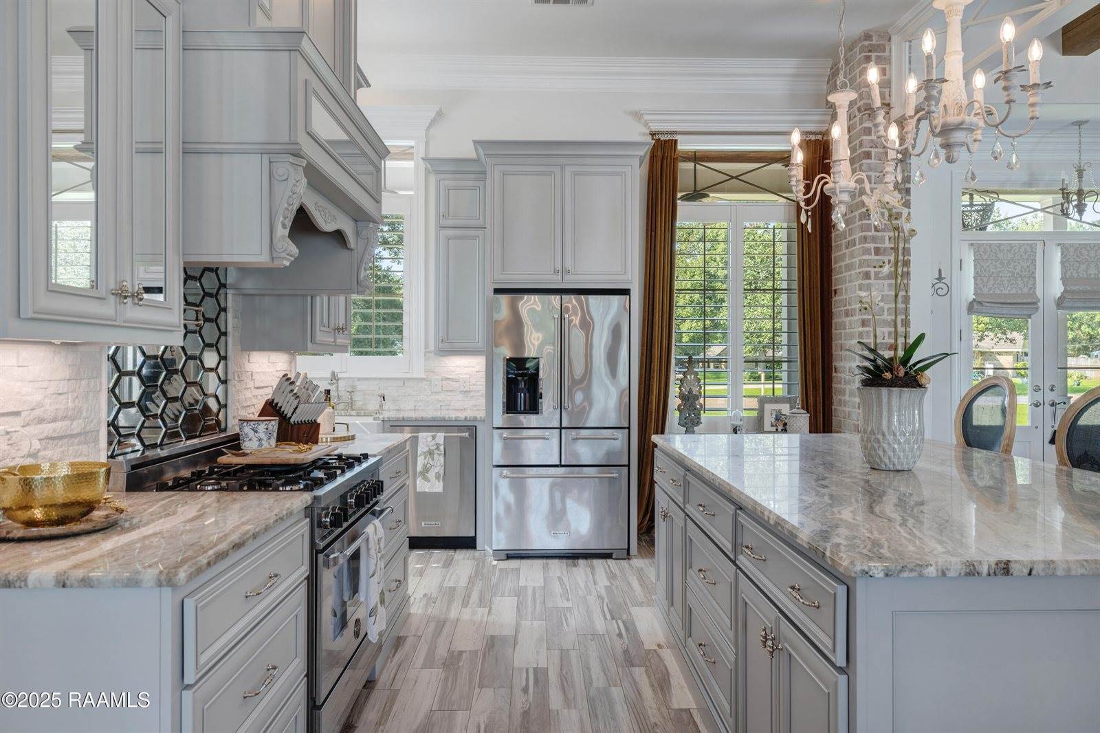 111 Sandalwood Drive, New Iberia, LA 70563