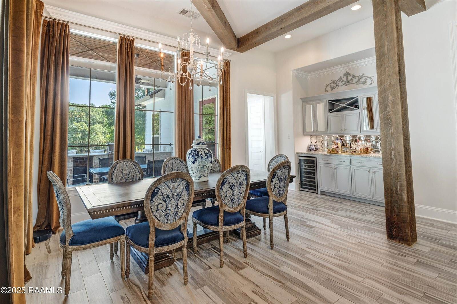 111 Sandalwood Drive, New Iberia, LA 70563